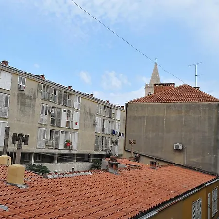 Apartman Mia *